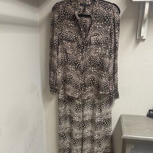2-piece BCBG MAXAZRIA Animal print pants suit.